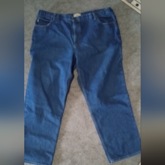 Classic Blue Men's Relaxed Jeans - Picture 1 of 6